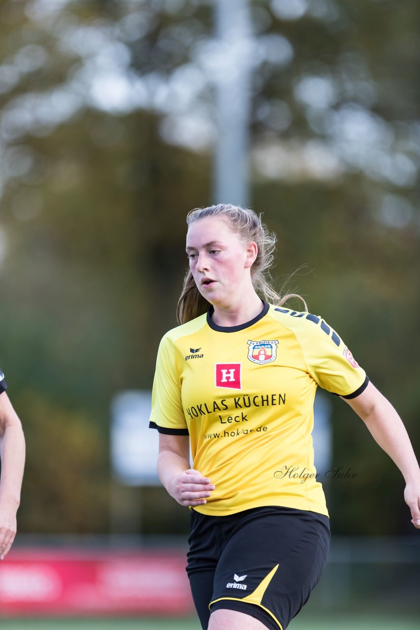 Bild 196 - F SSC Hagen Ahrensburg - SV Frisia 03 Risum-Lindholm : Ergebnis: 2:0